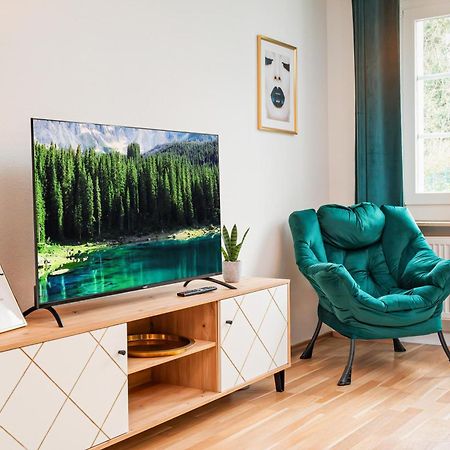 Smart Home - Wuppertal - Perfect For 6 Guests - Central - Netflix - Schwebebahn - Free Parking Zone Luaran gambar