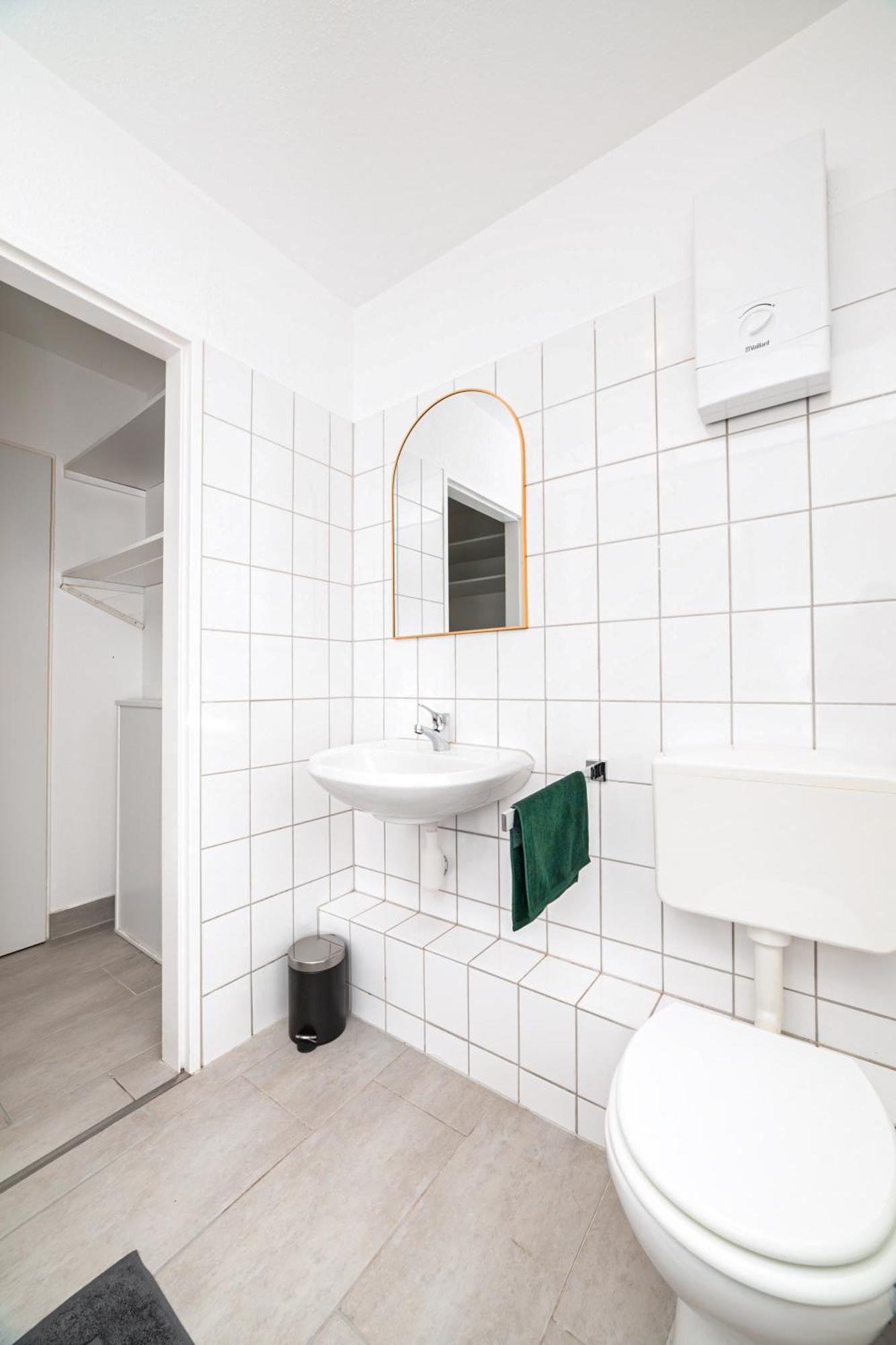 Smart Home - Wuppertal - Perfect For 6 Guests - Central - Netflix - Schwebebahn - Free Parking Zone Luaran gambar